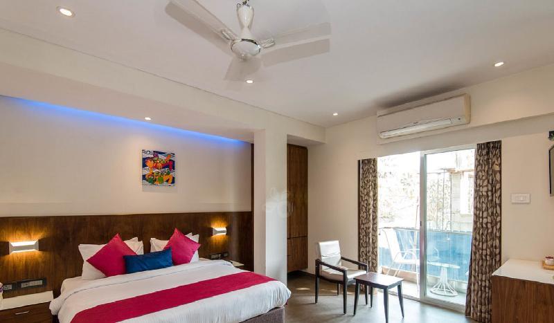 Hotel Celestiial , Candolim Extérieur photo